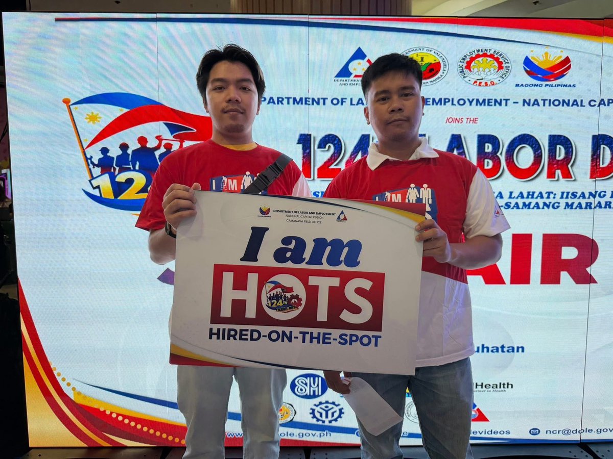 valenzuelacity's tweet photo. Local and Overseas Job Fair now happening at SM City Valenzuela!

In celebration of the 124th Labor Day, the Valenzuela City Public Employment Service Office (PESO), in collaboration with the Department of Labor and Employment – National Capital Region (DOLE-NCR) and SM City Valenzuela, is bringing together employment opportunities for job seekers today, May 4, 2026.

Over 25 local and 4 overseas companies are available. Additionally, 10 one-stop-shop services from local and national agencies are provided to cater to the applicants’ needs as of 10:30 AM.

Don’t miss the chance to apply for job opportunities until 3 PM today! 👩‍💼💼

#Valenzuela #ValenzuelaNews #JobFair #LaborDay