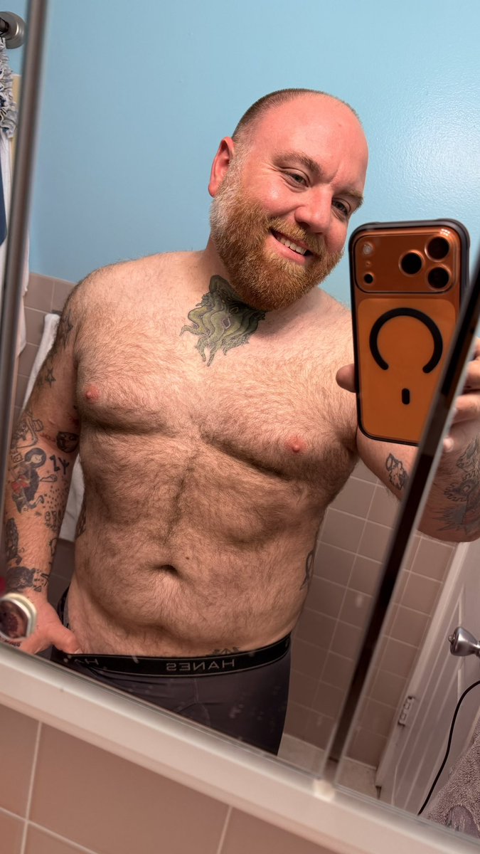 White Daddy tweet media