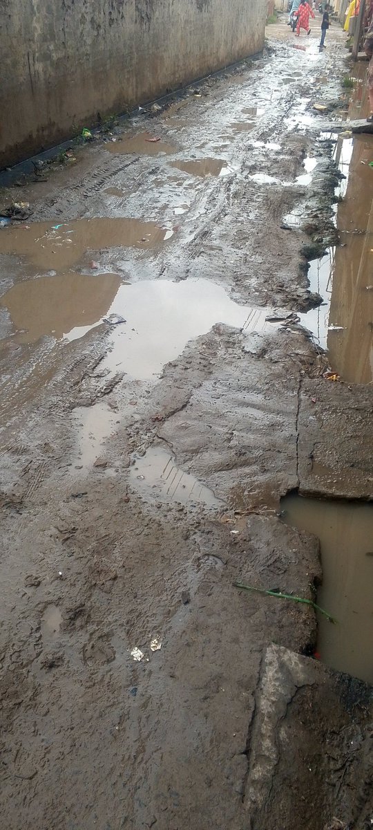MuhammadBi34958's tweet photo. @CMComplaintCell @SamiSheikh1 @GovtofPunjabPK @MaryamkoBatayn @SaimaFarooq Please 🙏😭🙏🙏🙏🙏🙏🙏🙏 
@CMComplaintCell @MaryamkoBatayn @GovtofPunjabPK @homedptpunjab @GovtofPunjabPK @PakEPAIslamabad @Gov @NigeriaGov @NawazSharifMNS @pmln_org @PakPMO @MaryamNSharif https://t.co/CRuSd3pZpf
