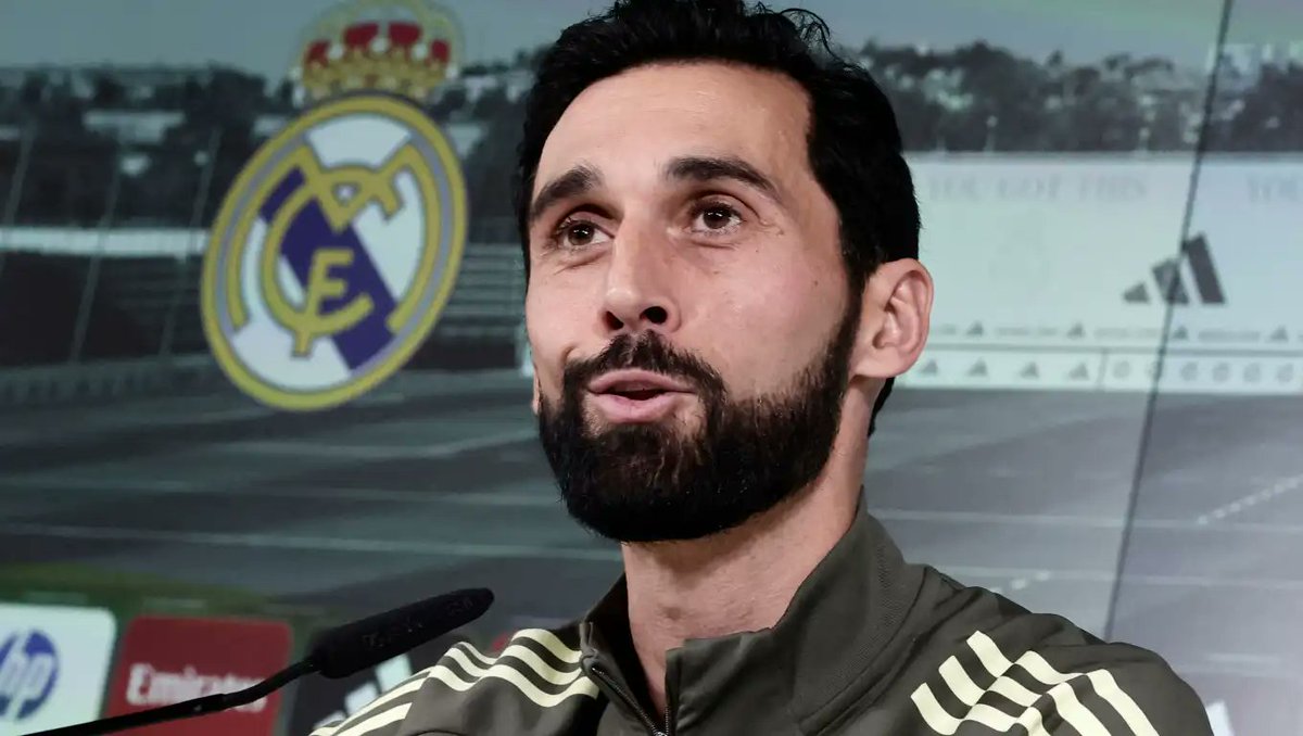 HectorPeHdz's tweet image. 📋Arbeloa pone el dedo en la llaga: el talento sin #Compromiso es solo ornamento. Como psicólogo, entiendo que el dolor de ver a otros "correr más" es la señal de una ruptura en la cohesión grupal. En el #RealMadrid, la jerarquía se gana con sudor, no con el nombre.  ⚽️🌿🧿 .
