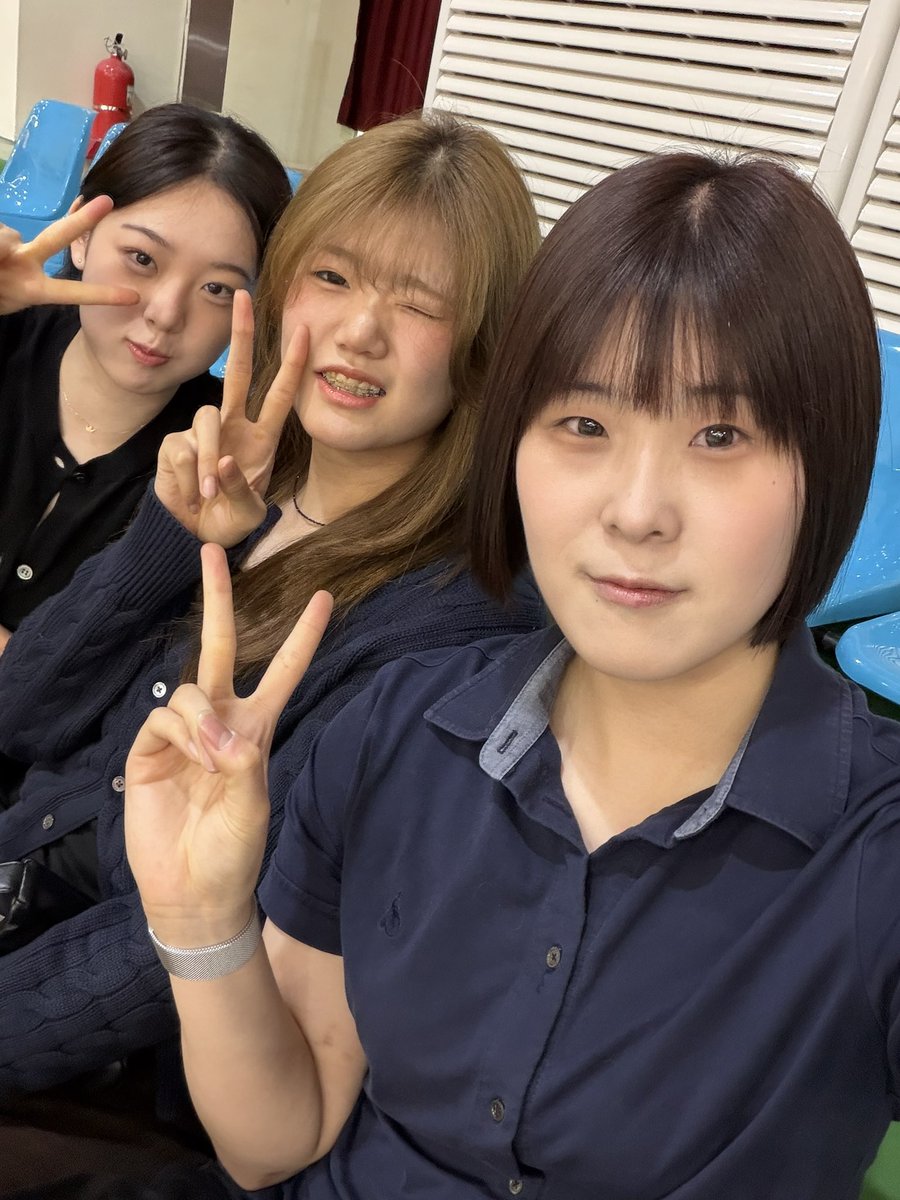 영수¹⁷ tweet media