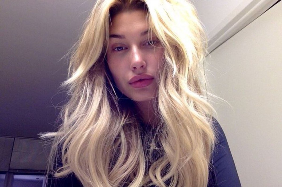 ninafadd's tweet photo. hailey baldwin supremacy https://t.co/sYXayiQtJu