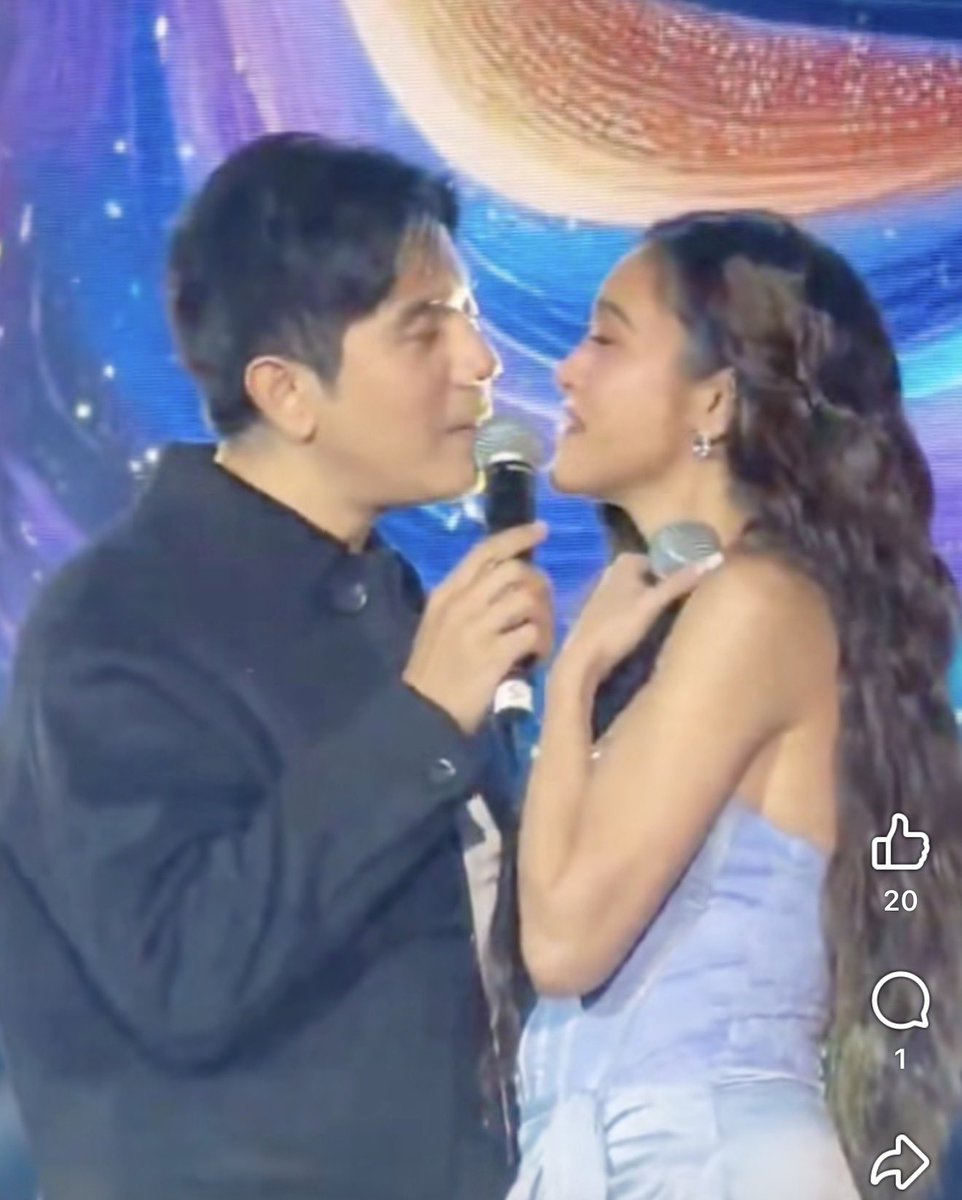 heidi14344's tweet photo. It’s a wrap for the Love KimPau World Tour!

Thank you TFC and a huge thank you to Kim Chiu and Paulo Avelino for bringing so much joy to the USA and Canada. 

We loved every minute of it! Till next time! 
#LoveKimPau #KimPauWorldTour #TFC https://t.co/2jJf980moW