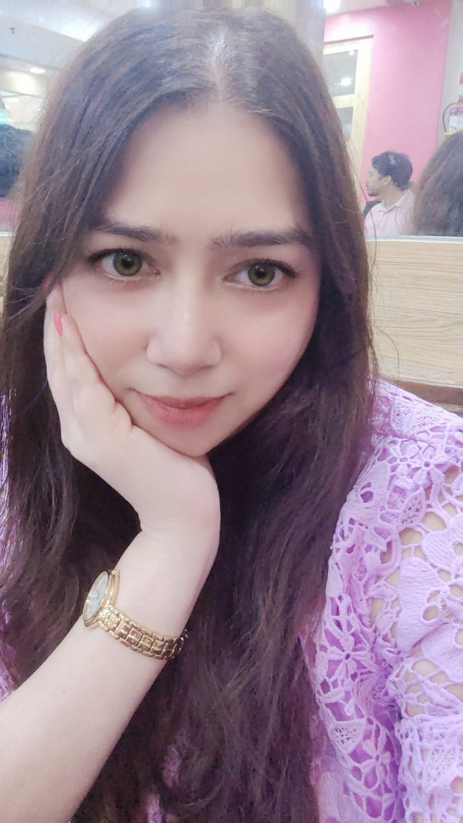 MuskaanNegi's tweet image. #selflove 😋💞 #MeTime