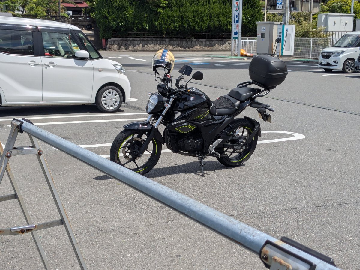 noris745's tweet photo. 長子のサッカー観戦に南足柄体育センター(途中のセブン松田惣領店)
リアキャリア、夏用シートカバー、スマホの日除けを新たに装着 https://t.co/VRzERUOM8O