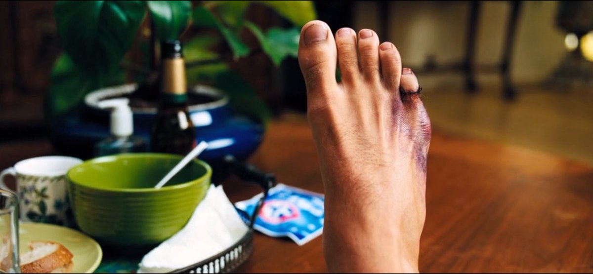stupidffag's tweet photo. fuck i want to suck his feet so bad rn https://t.co/gvPq3QRVOc