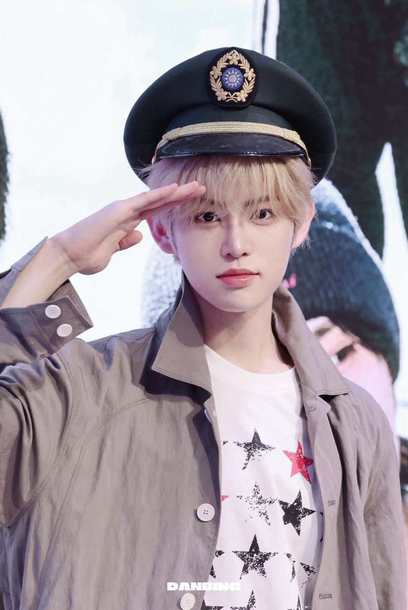 noommi tweet media