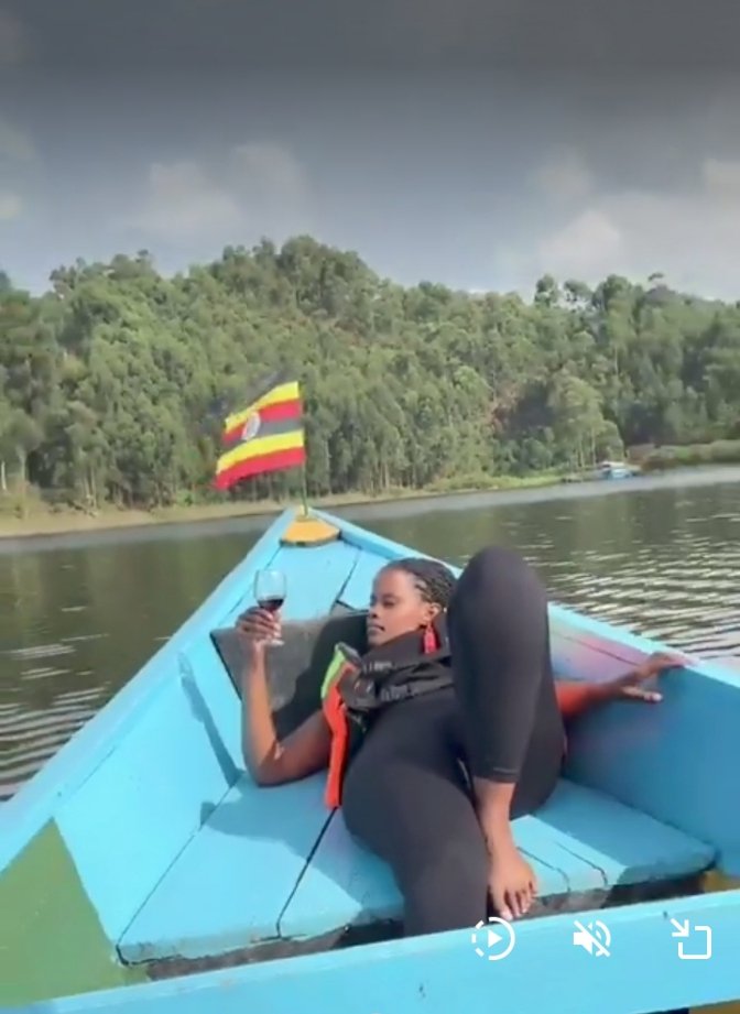 Two S UG🇺🇬 tweet media