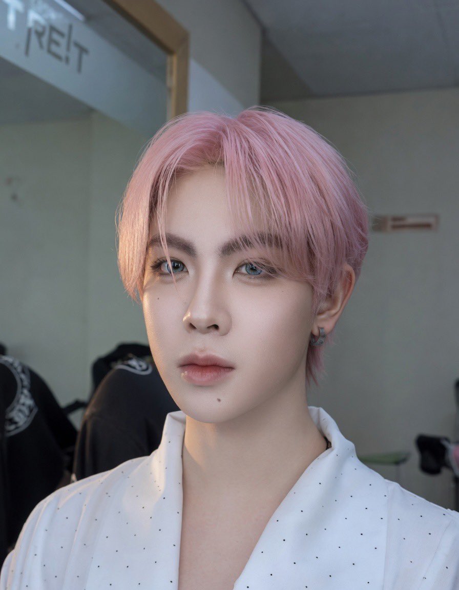 𝑴𝒐𝒍𝒖𝑴𝒐𝒍𝒊 Ი𐑼 🐻‍❄️ྀིྀི ⋆˚꩜｡ tweet media