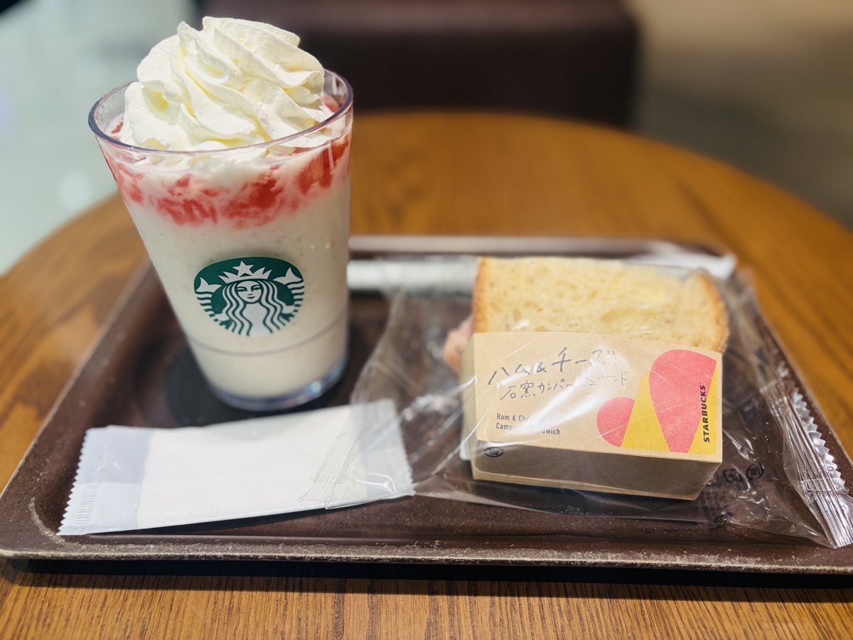 今日もペチ🤤✨️ ネームやります…今回かなり難産( ߹ㅁ߹)