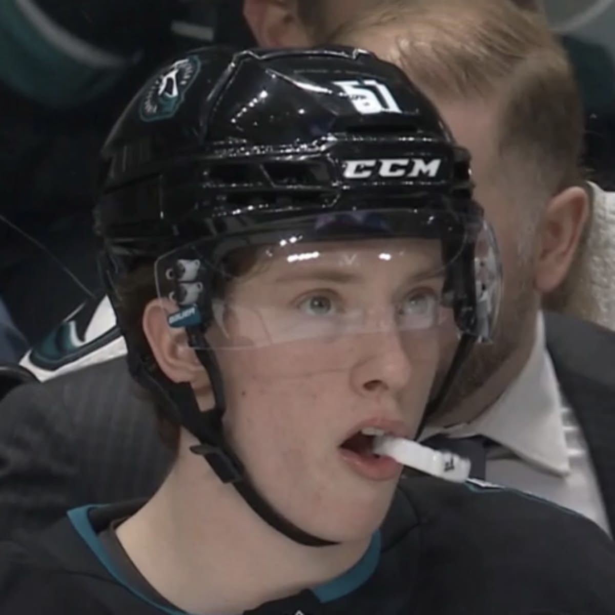 caroline 🦈🏒 tweet media