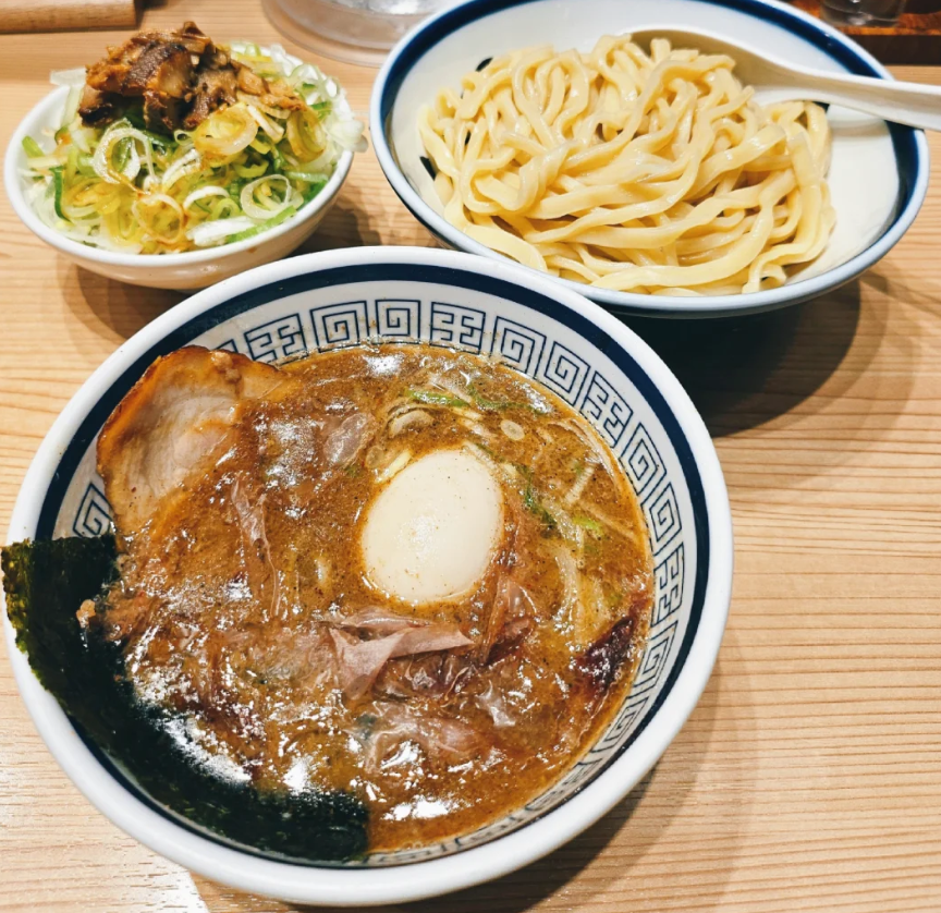 tugba_vural's tweet photo. 今日のラーメン🍜 https://t.co/wr6HI99bRg