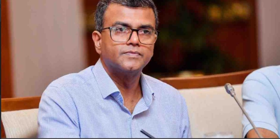 NewsCurrySL's tweet photo. Treasury Confirms It Has No Plans To Stop Transferring Funds To Local HSBC Accounts. #lka #NewsCurry https://t.co/N9PqB94Lx8