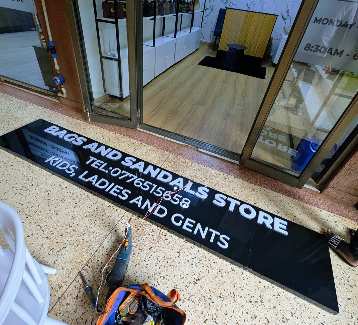 IamHaxx's tweet image. Monday Hustle!

Good morning hustlers, share your products and services on this thread.

For 2D/3D signage, Pull-up Banners, Teardrops and more.. Contact 0782656721 
#MondayHustle