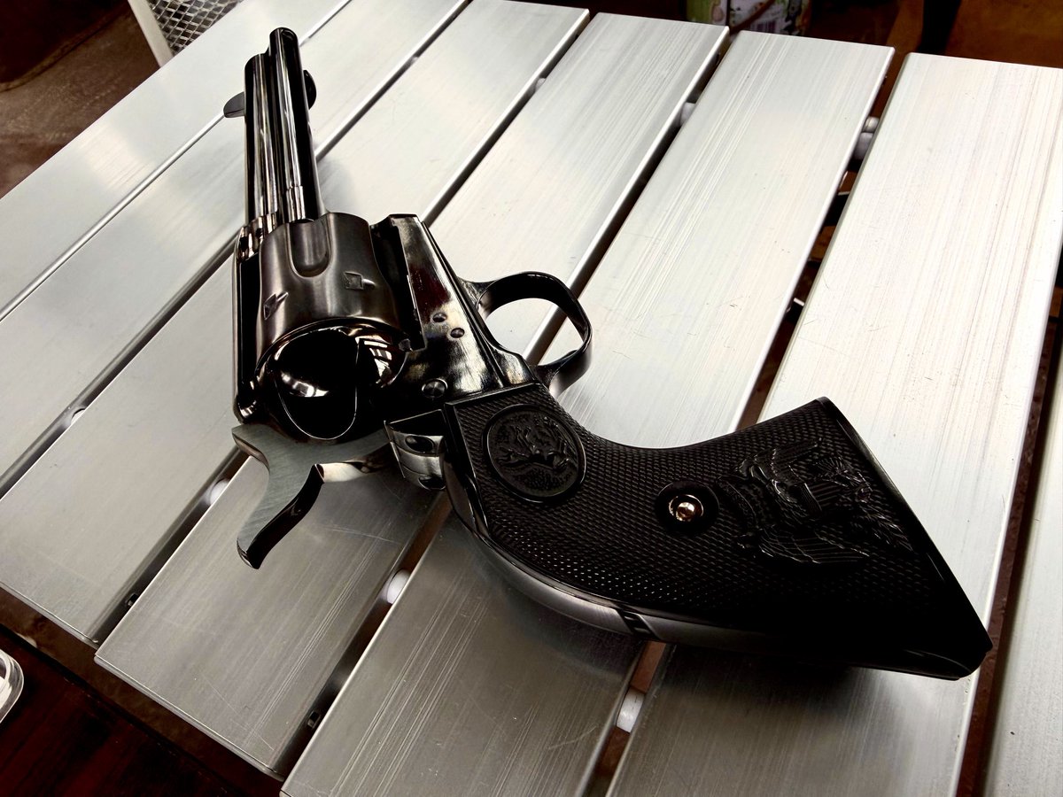 エアソフト射撃場 BLOWBACK tweet media