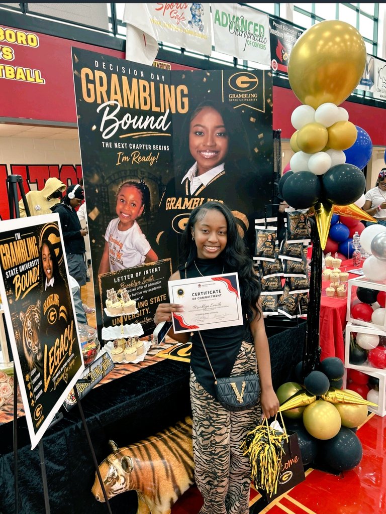 KimCayetano4's tweet image. Thanks Dannelle &amp;amp; Lemel for representing the Grambling Metro Atlanta Alumni Chapter by welcoming Brooklyn to the GramFam. Congrats on your upcoming graduation from Jonesboro High and what a Great Decision on continuing your education at Grambling State University.
#I💛MyHBCU