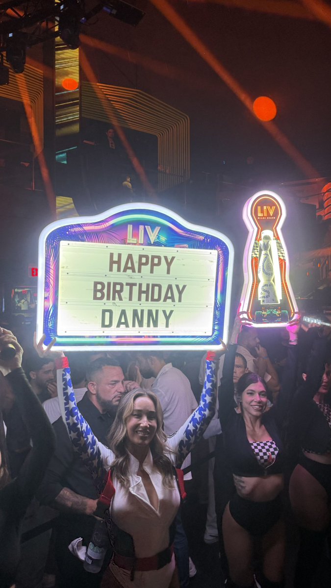 danny tweet media