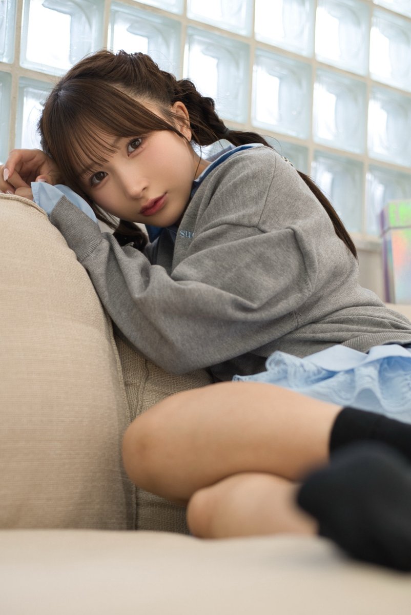 由良かな tweet media