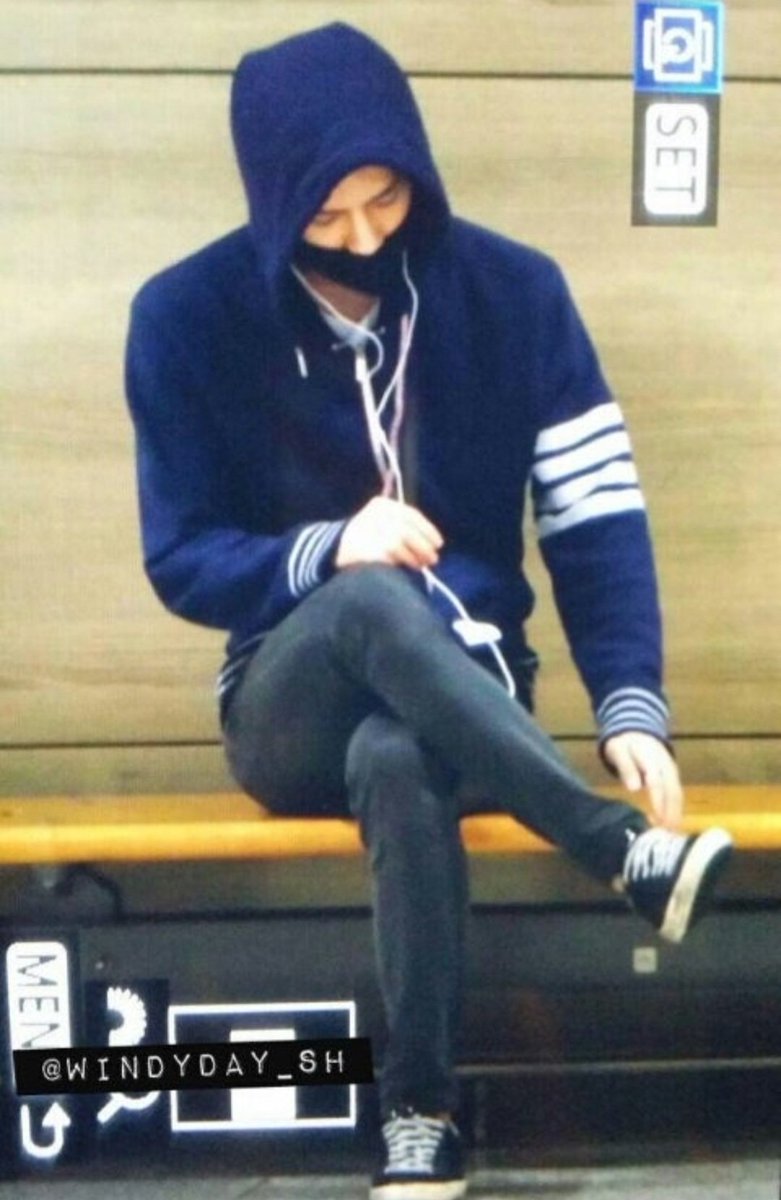 예헷 tweet media