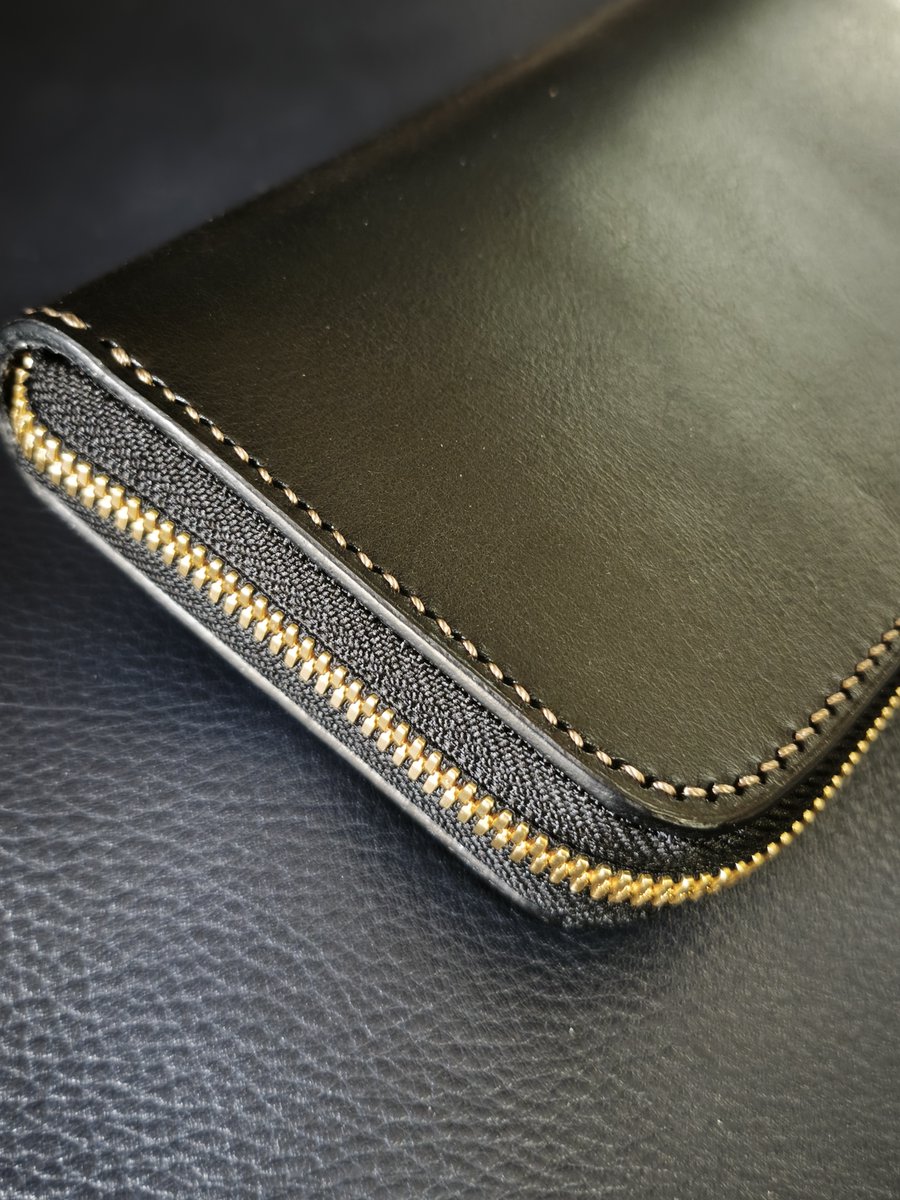 RiDoLeather tweet media