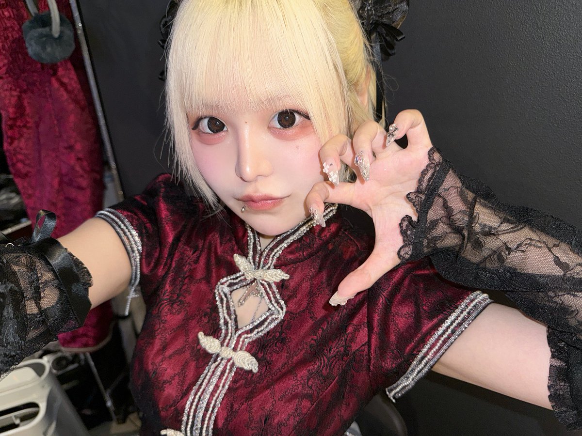 リリ🐰 tweet media