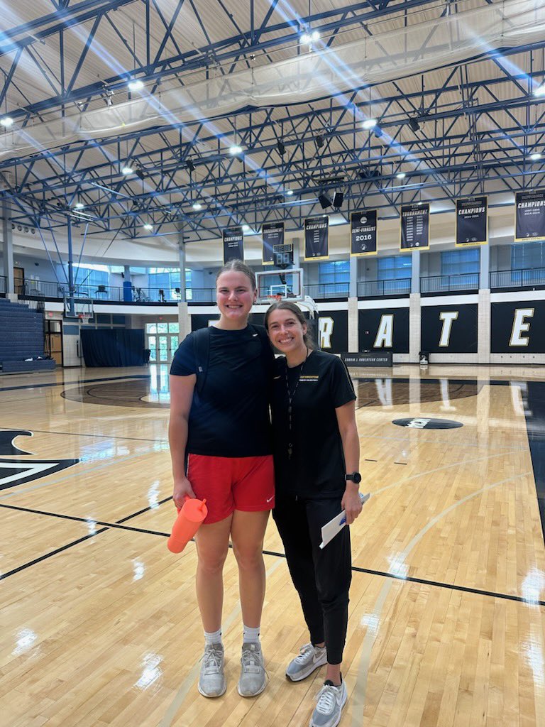 emily_stevens23's tweet photo. Thank you @SUPiratesWBB for a great elite camp today! I had an amazing time learning about your program, systems, and school. I look forward to being back! https://t.co/lacNKVJNfI