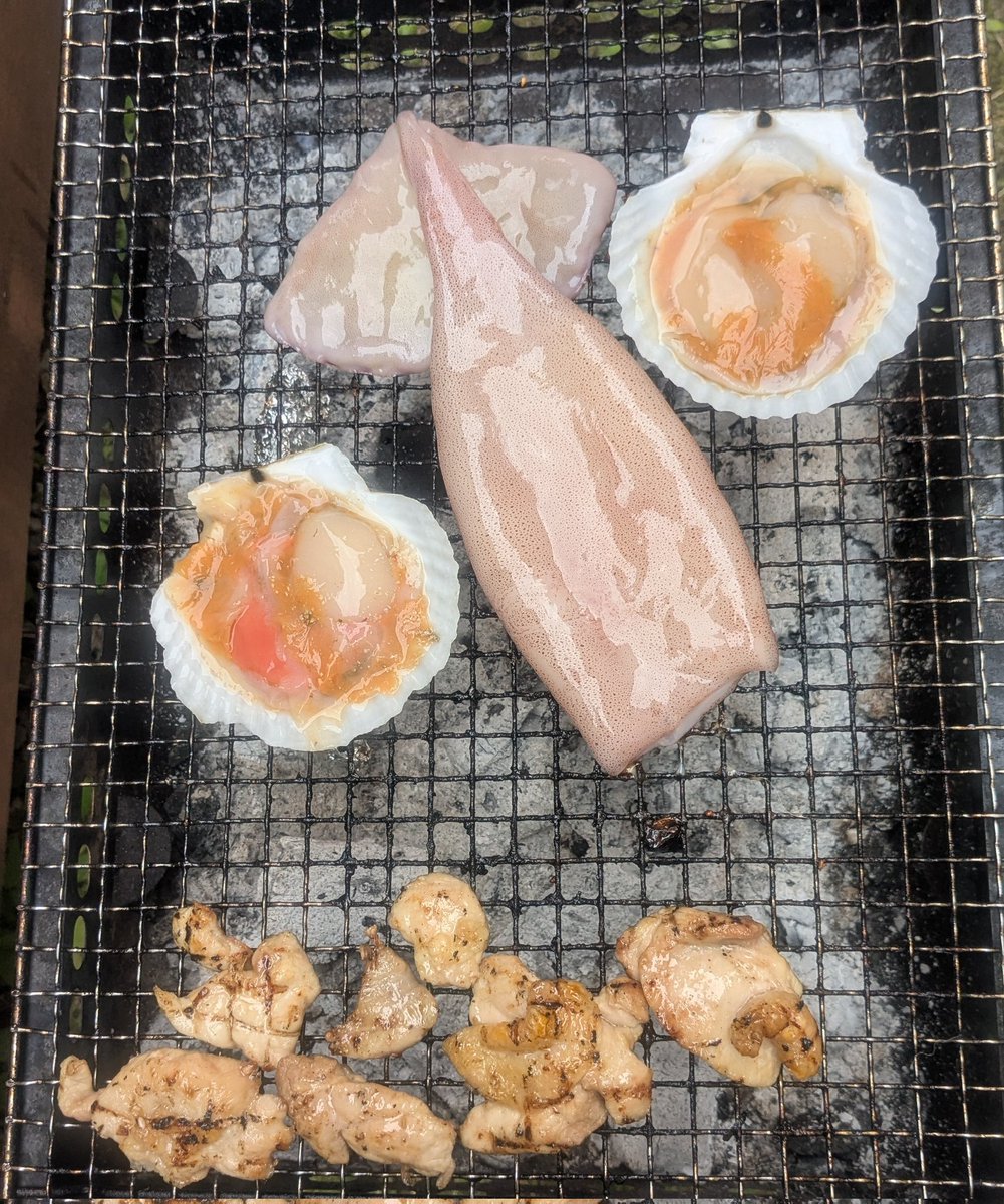 かめせんにん tweet media