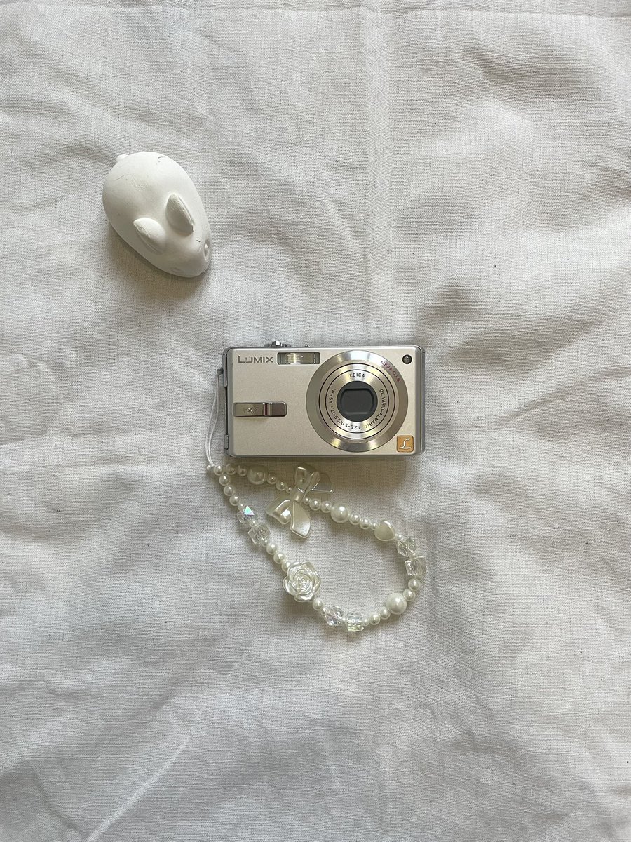 vv | wts digicam good condi (3) 💖 tweet media