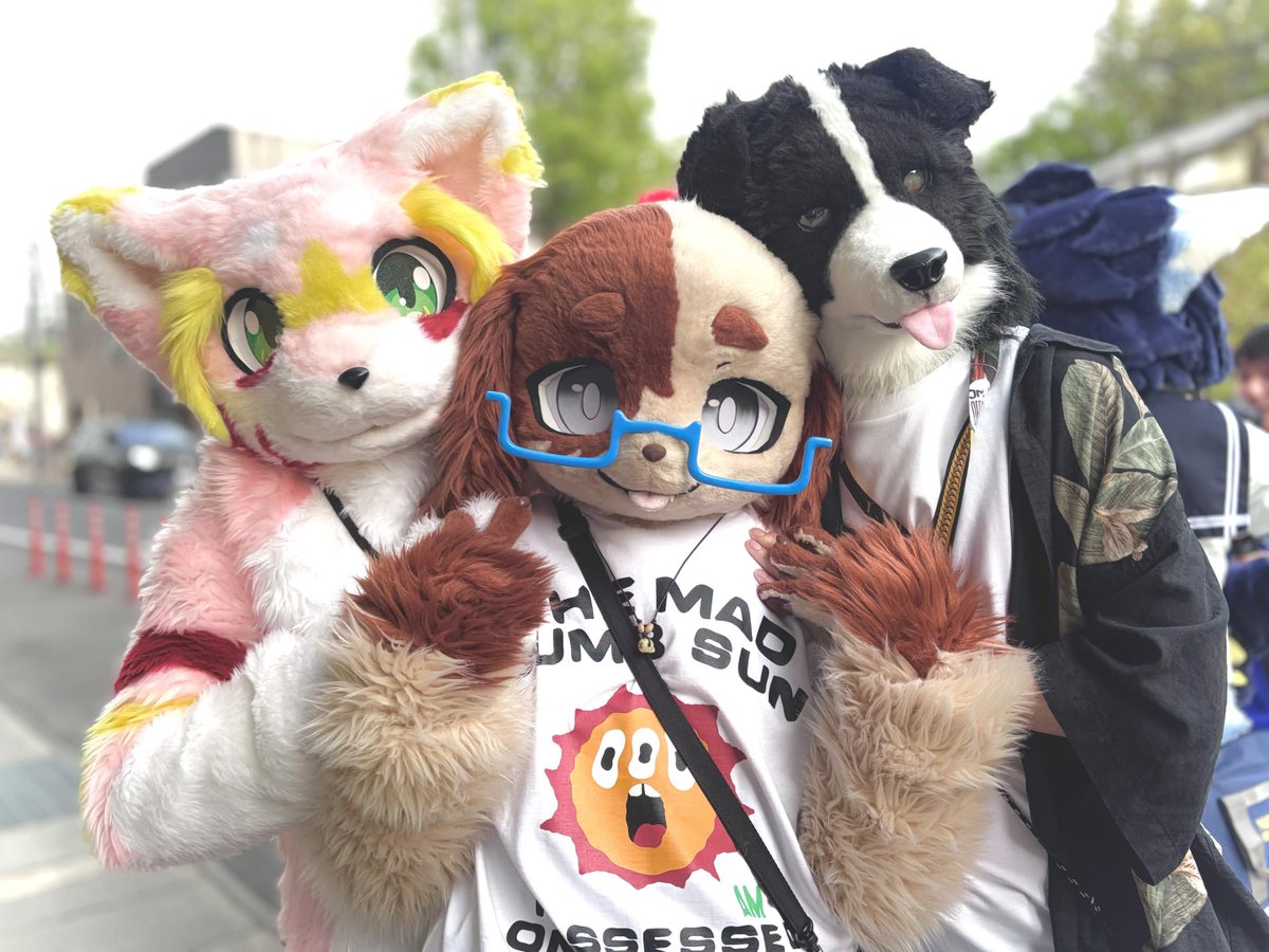 Coel_bodacco's tweet photo. #Kemotopia2

今回はこの3人で2泊3日したよ！🐕‍🦺🐾
3日間すごく楽しかった〜！いっぱいお話もしたしお菓子🧇も食べたね！ありがとう！！🐕‍🦺🐾 https://t.co/Q5rv6IxNlF