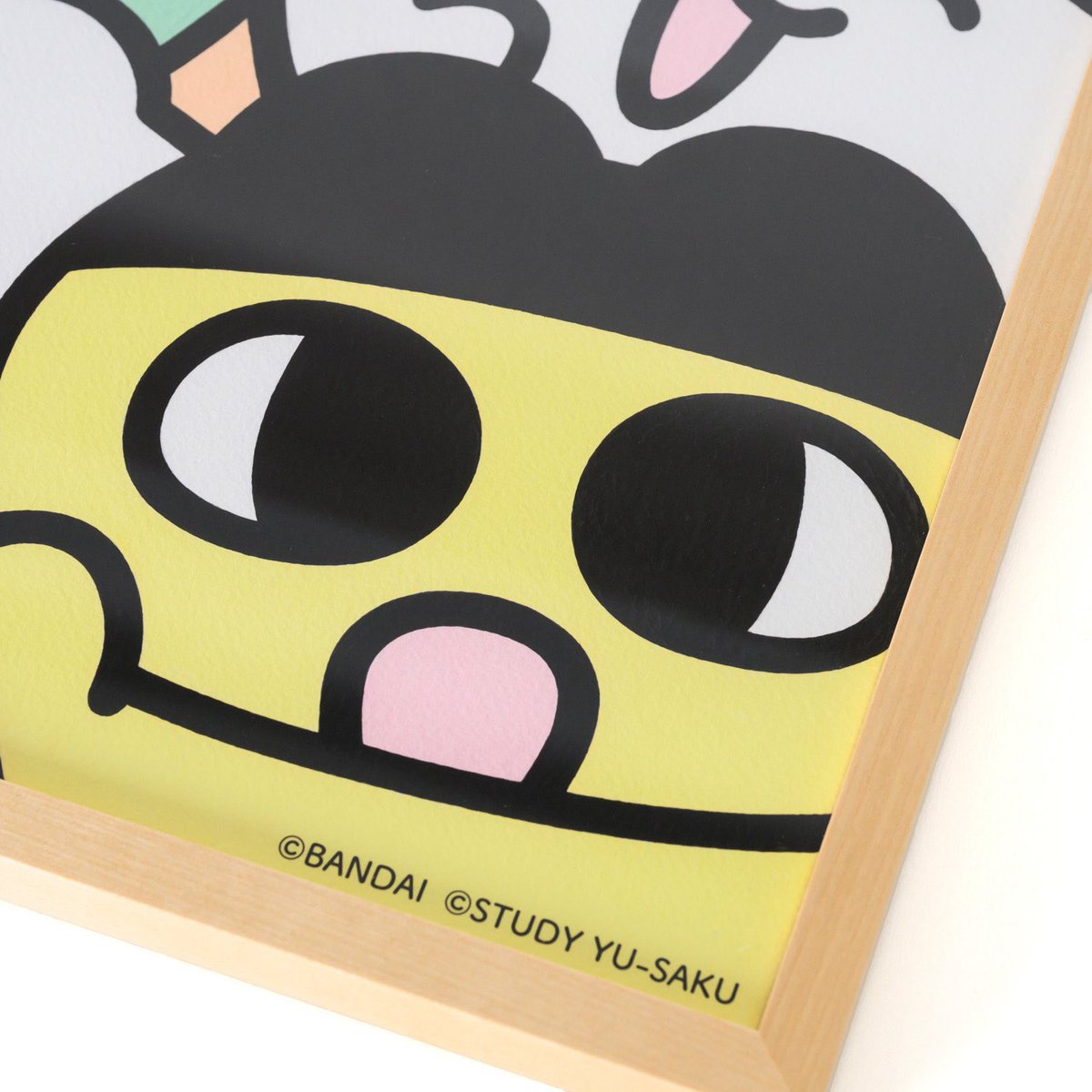 恐れ多いですが こんな感じで裏にサインを書かせていただきます！