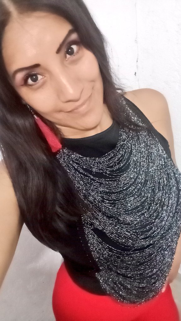 Aveces necesito lo que tú solo me puedes dar......