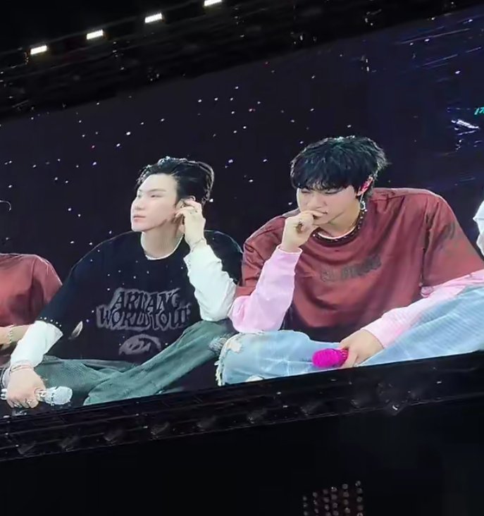 𝑴𝒆𝒍 ♡ 𝒀𝒐𝒐𝒏𝑱𝒊𝒏 🐹🐱IS SEEING BTS tweet media