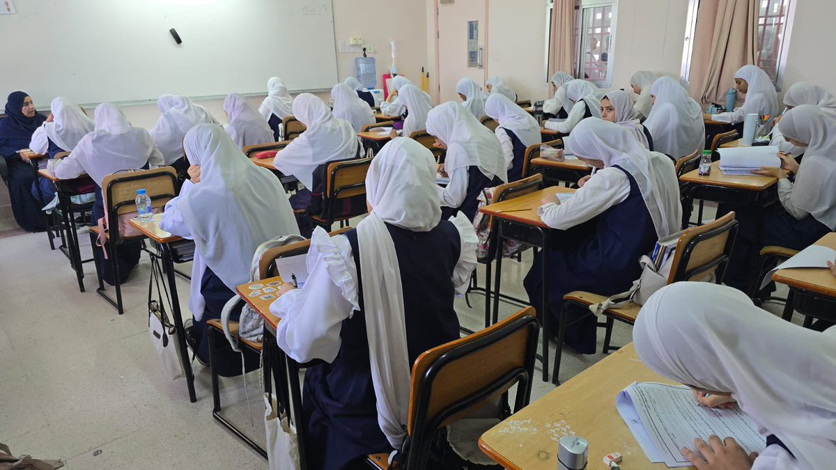 مدرسة الشموس بنت النعمان الأنصارية (١٠-١٢) tweet media