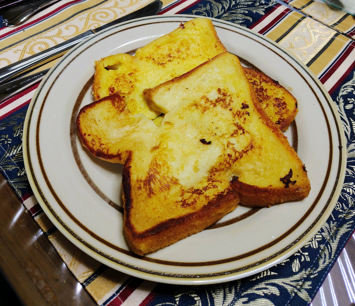 今日の昼ごはん
フレンチトースト