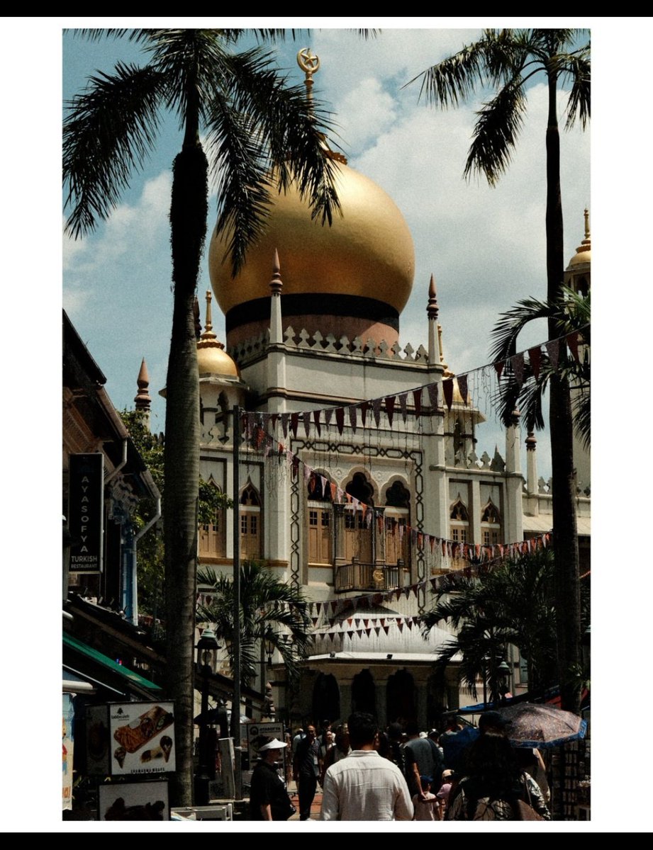 treasurelover04's tweet image. اساهي من فرقة تريجر محدث بصورة لمسجد سلطان في سنغافورة 🥺

#아사히 #ASAHI #트레저 #TREASURE