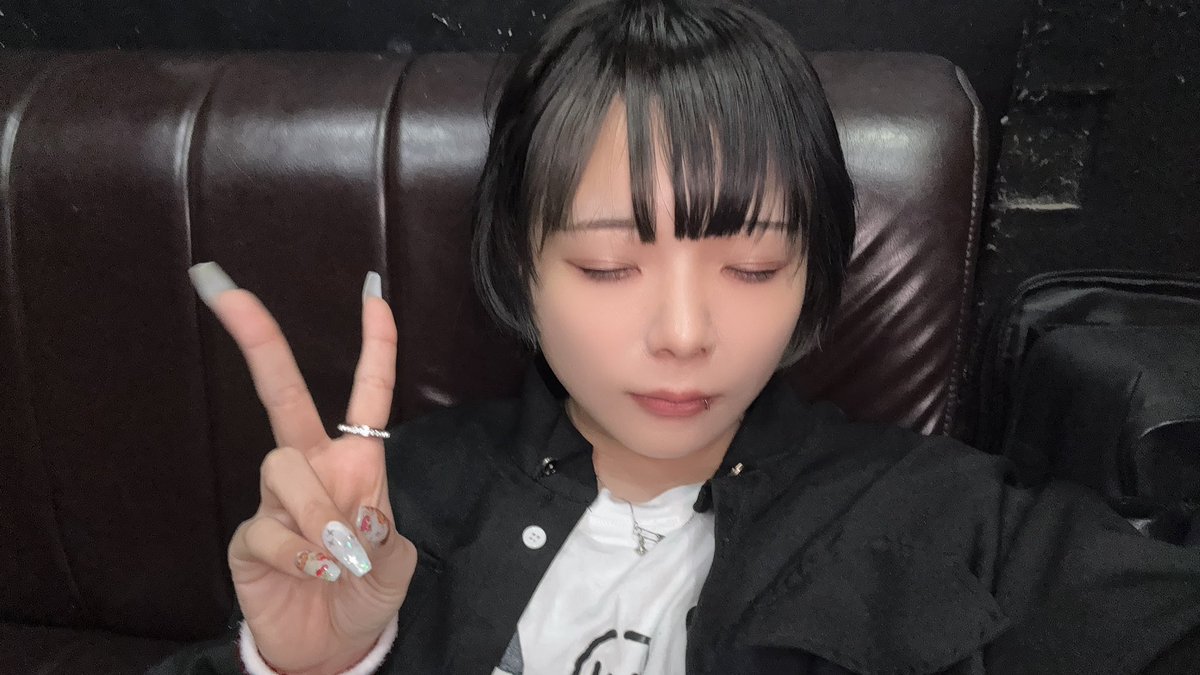 SUZU【AdFicTioN】 tweet media