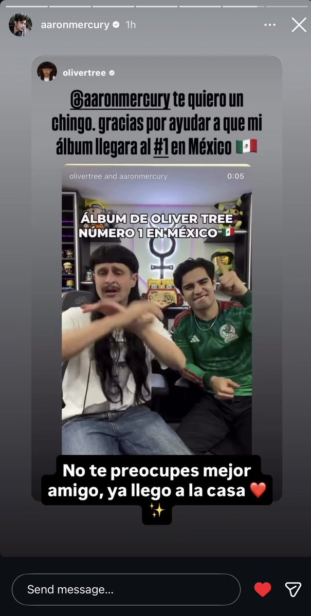 Sinya298593248's tweet image. Que bello🥹 
Colaboraciones🔝que amamos! 

A raíz de participar con Aarón Mercury en su entrada en el Supernova; se convirtió en el álbum #1 más escuchado en México 🔥🔝

#AaronMercury #OliverTree