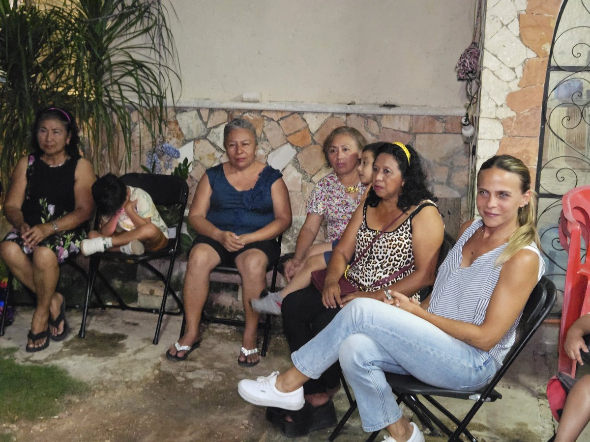 Celebrando a las niñas, niños y mamás de Santa María Chuburná 🎉