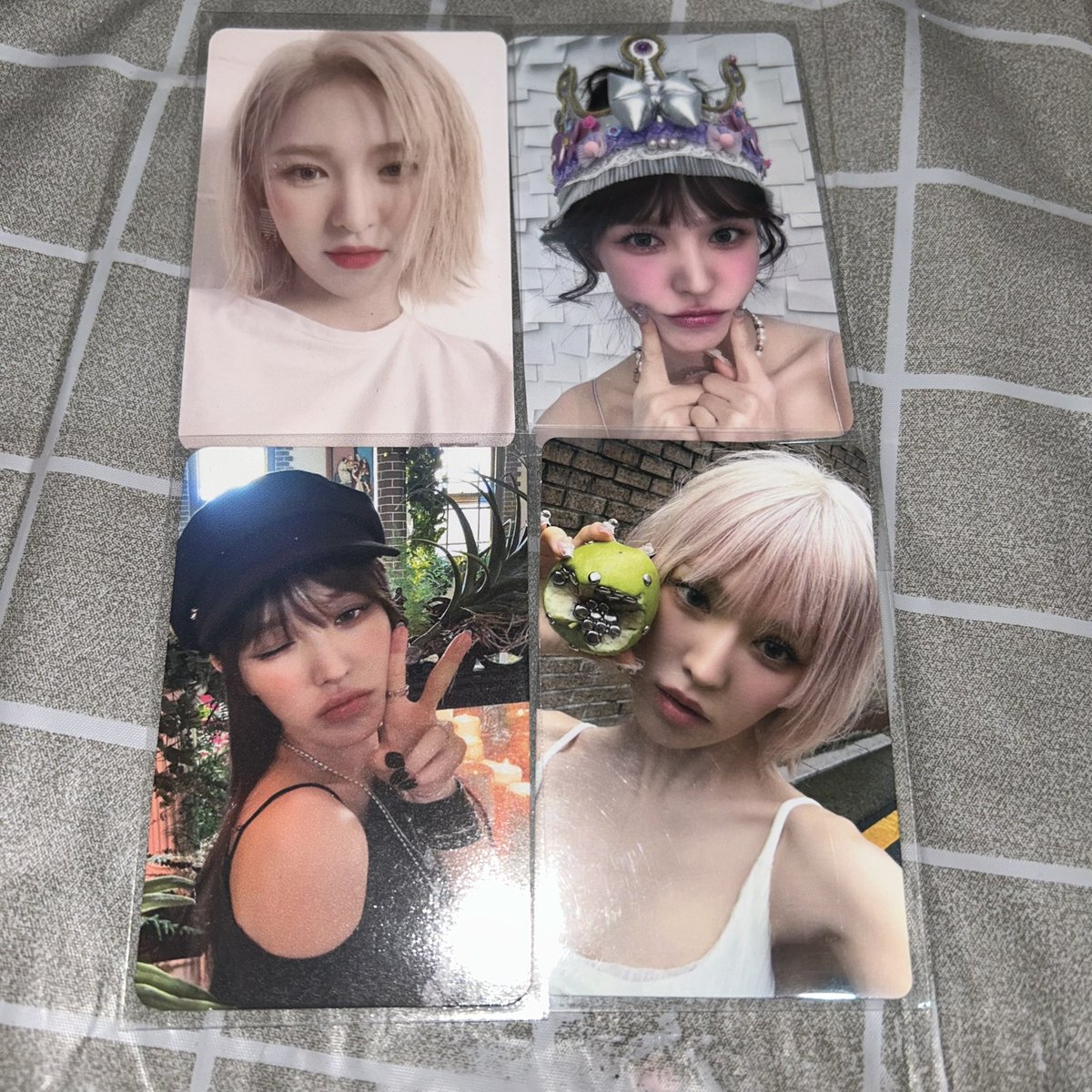 💌 — happy mail from <a href="/genieadream/">rina</a> 

wendy set finally arrived. tysm for the smooth &amp; fast transaction! 🩵

🧾 — #genieaproofs