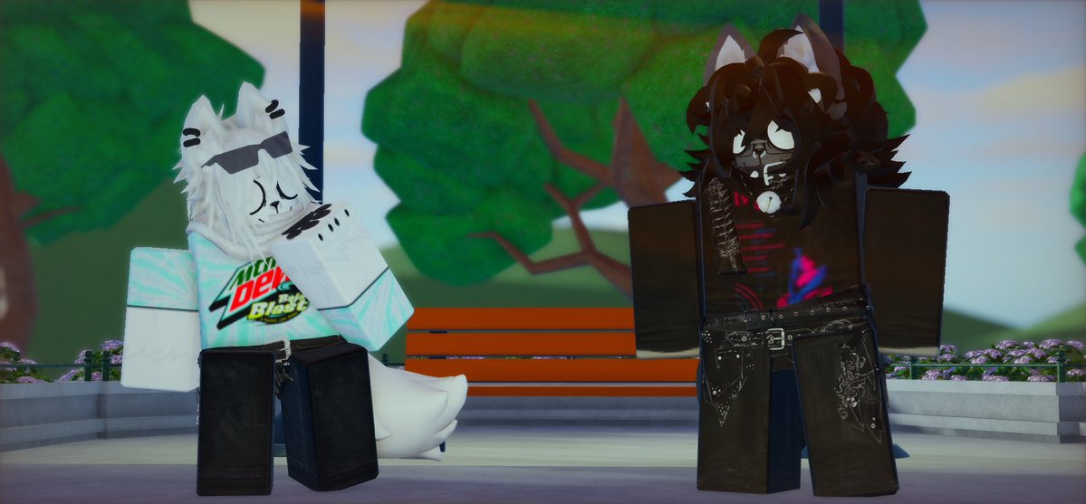 fluffumms's tweet image. the sillies!!!!

[ #furry | #roblox | #robloxrender ]