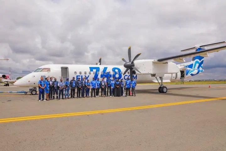 FLY748.COM tweet media