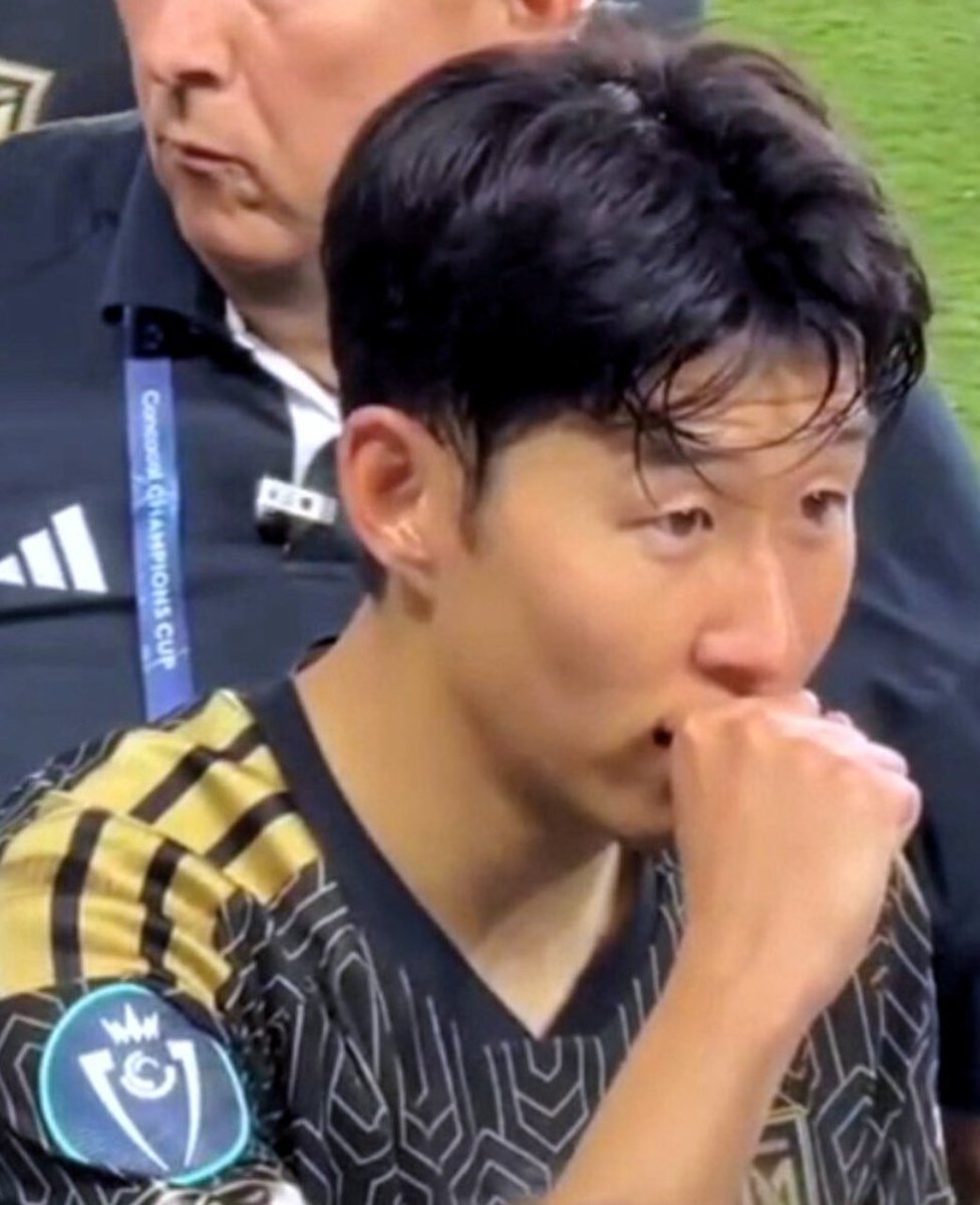 starry sonny 🖤💛🏆 tweet media