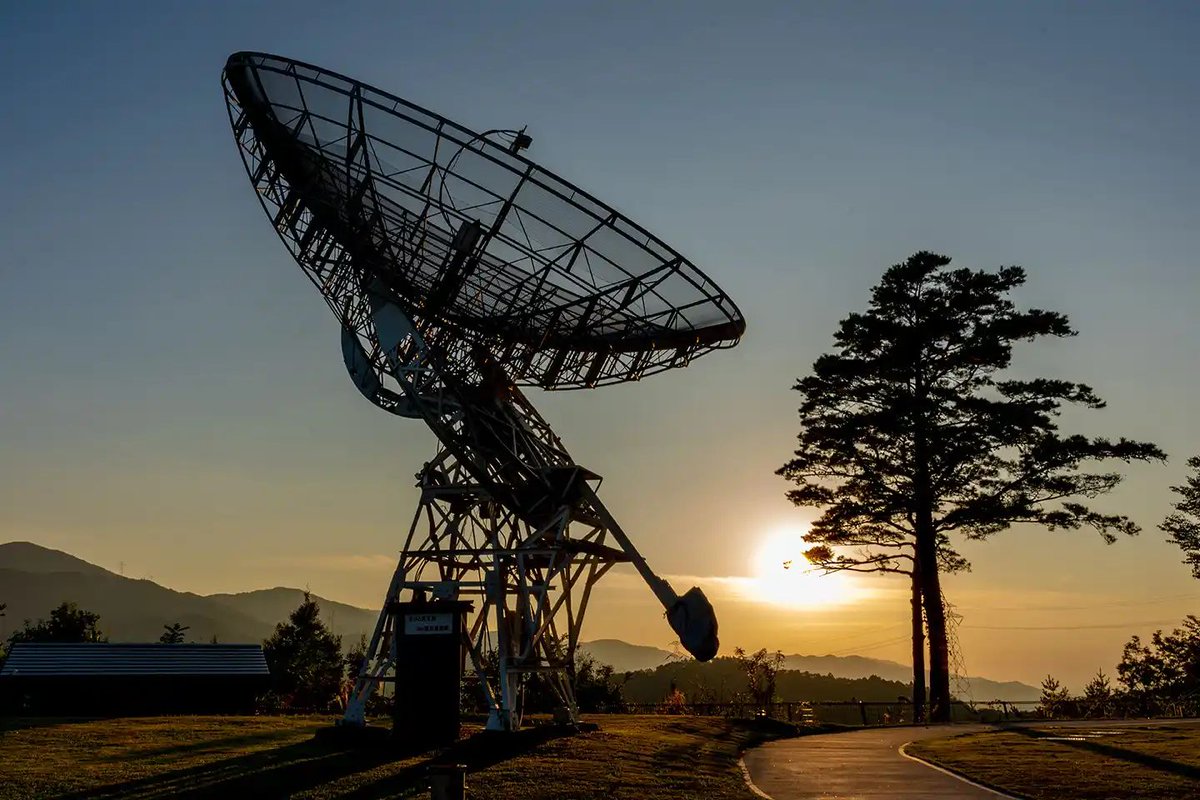ProfAbelMendez's tweet photo. The Japanese Society for SETI will mark the Wow! Signal’s 50th anniversary with a new search starting next year, using the Misato Observatory’s 8-m radio telescope. #WowSignal #Wowシグナル #日本SETI研究会 https://t.co/bq6OiRwcgR https://t.co/w5Yl0gUu0s
