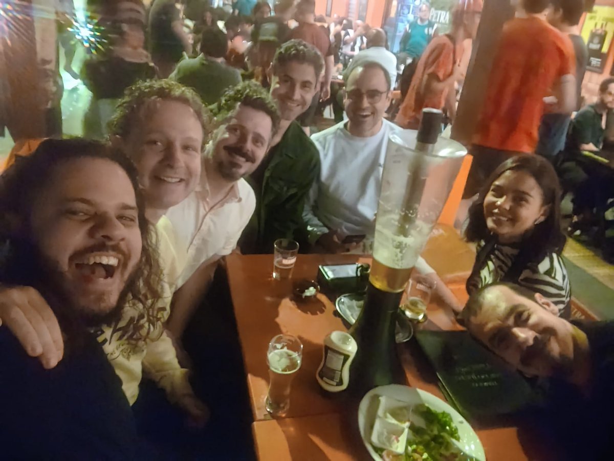 tiagoam's tweet photo. Mais uma @gamescomlatam  

Novas amizades, novas oportunidades 
e o combustível mais que renovado.

Mas o mais importante, matar a saudade de todos os amigos que fazemos ano após ano. https://t.co/S1NPYjNTVO