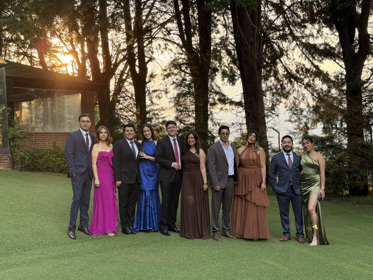 danipch97's tweet photo. Familia por elección🥰🫶🏼 https://t.co/CJnBy7venX