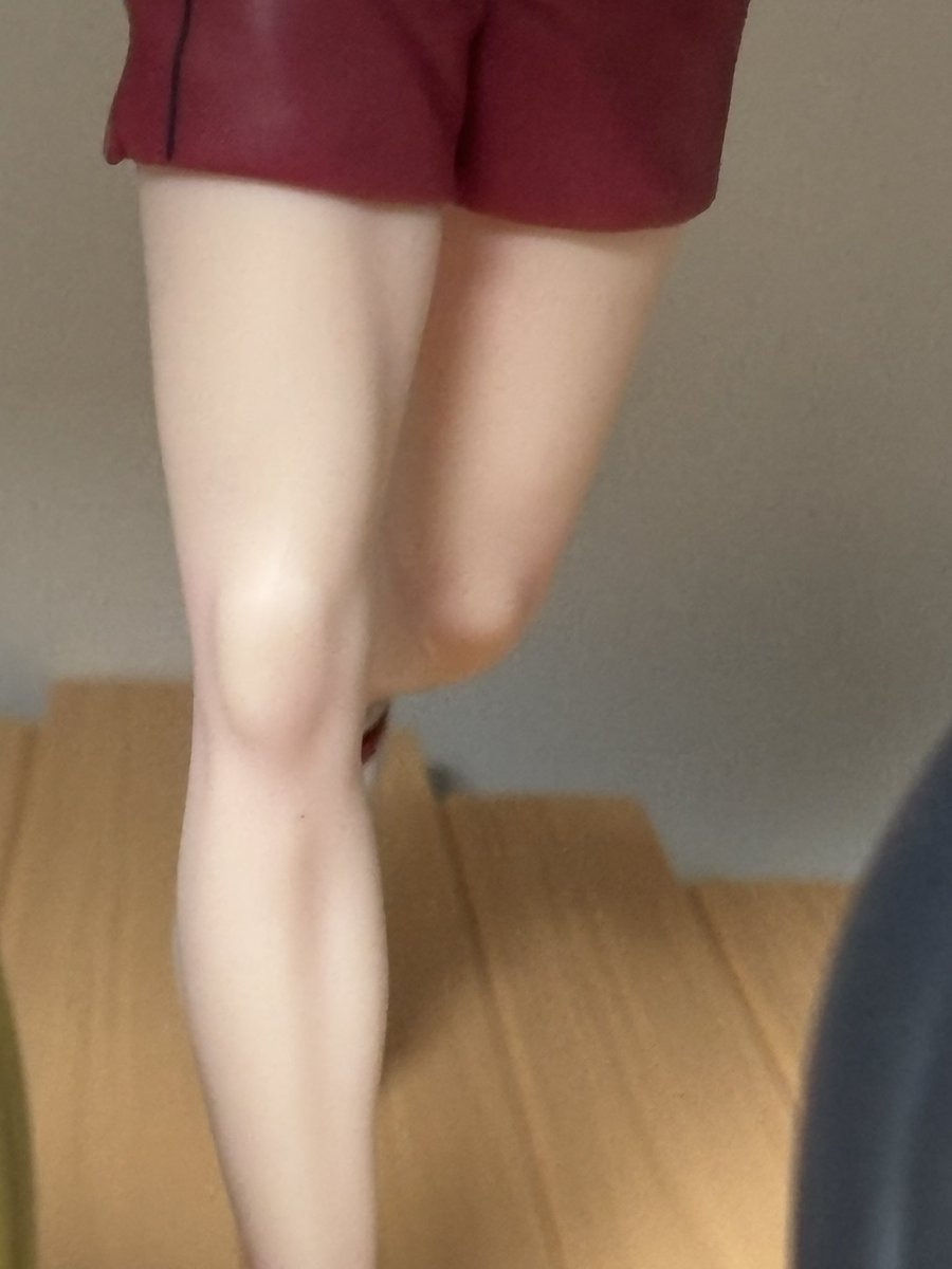 コズ tweet media