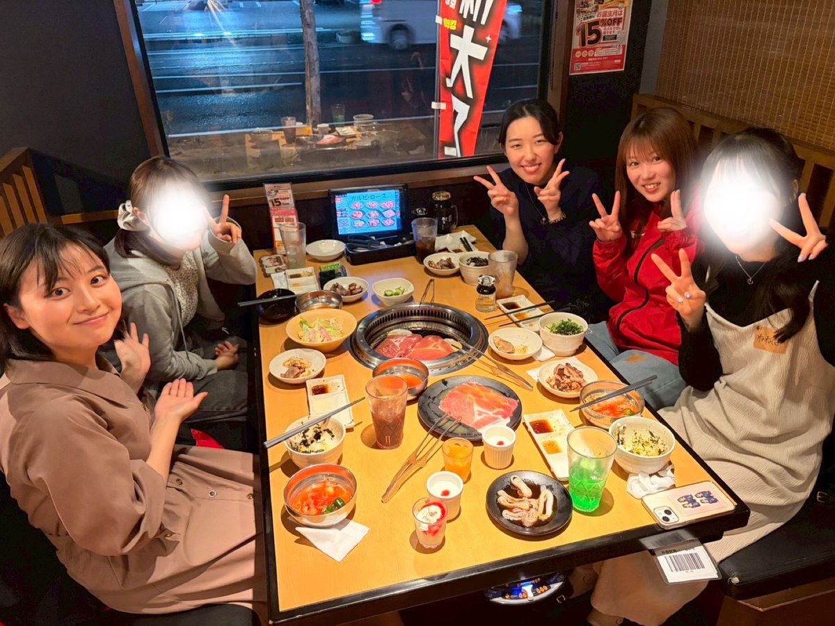 boatymurowing's tweet photo. 🌸2026最終新歓報告🌸

4/28（火）に最終新歓を行いました！
今年はなんと、男子10人 女子13人〈計23人〉もの1年生が入部してくれました✨
例年の人数を大幅に超える、たくさんの出会いに感謝の気持ちでいっぱいです！
これから一緒に頑張ろうね✨💪🏻 https://t.co/FswnNpCFEC
