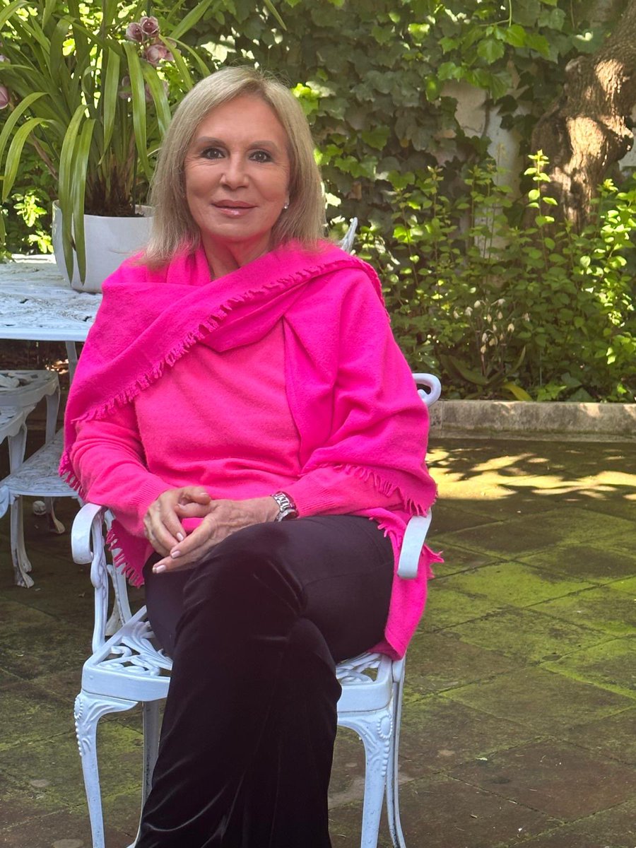 Rosanna Lambertucci tweet media