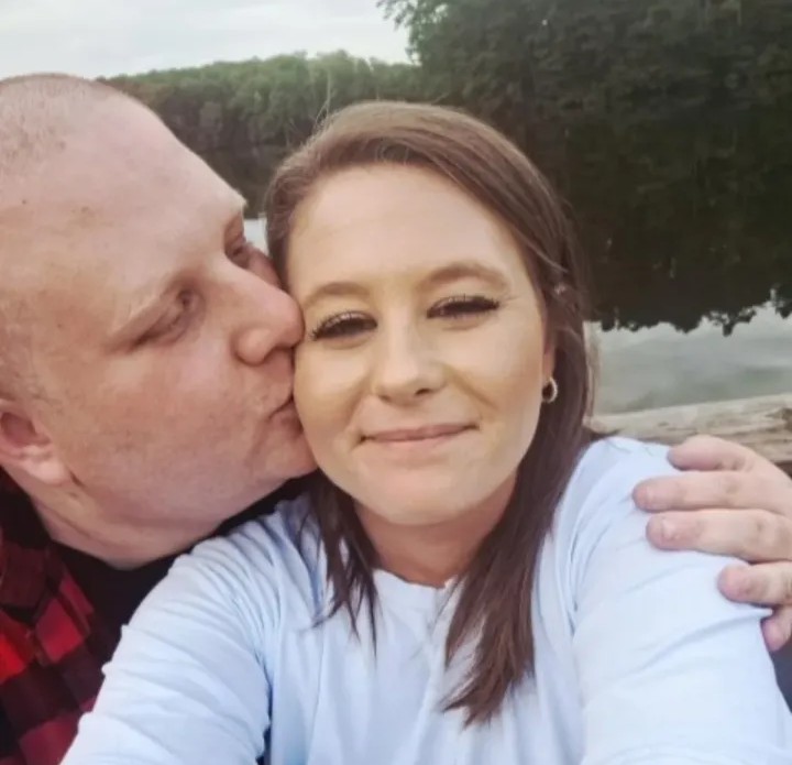 KieferPerry92's tweet photo. I love you sweet woman. https://t.co/qVvVeOX8ym