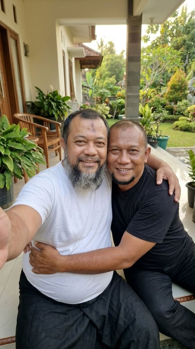 pemuas nafsu tweet media